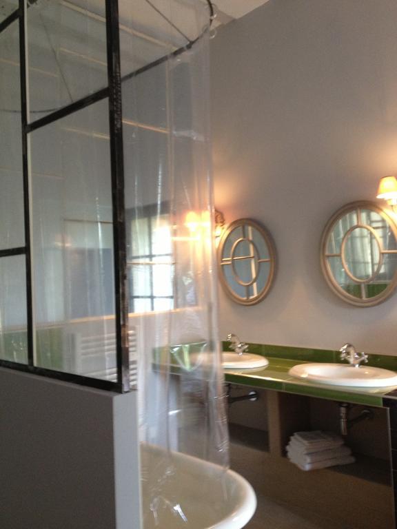 Couette-café L'arcane Du Bellay 3*